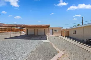 5975 Lupine Ave, Twentynine Palms, CA 92277 - Photo 3