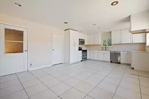 5975 Lupine Ave, Twentynine Palms, CA 92277 - Photo 11