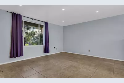 266 E Via Escuela #G, Palm Springs, CA 92262 - Photo 5