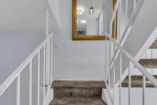 266 E Via Escuela, Palm Springs, CA 92262 - Photo 17
