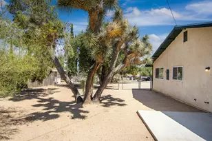 58391 Carlyle Dr, Yucca Valley, CA 92284 - Photo 33