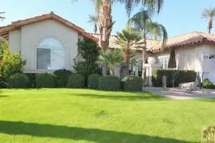 137 Courtside Dr, Palm Desert, CA 92260 - Photo 1