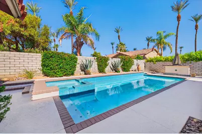 137 Courtside Drive, Palm Desert, CA 92260 - Photo 3