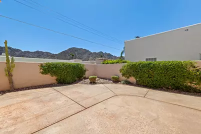 54220 Avenida Carranza, La Quinta, CA 92253 - Photo 31