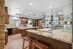 45595 Via Corona, Indian Wells, CA 92210 - Photo 17