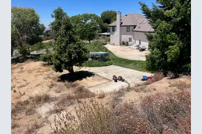 37245 Valgio Drive, Calimesa, CA 92320 - Photo 13