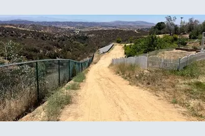 37245 Valgio Drive, Calimesa, CA 92320 - Photo 23