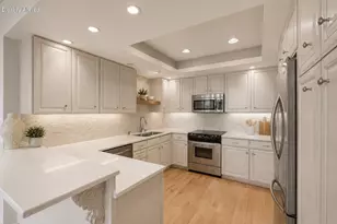 900 Island Dr, Rancho Mirage, CA 92270 - Photo 11