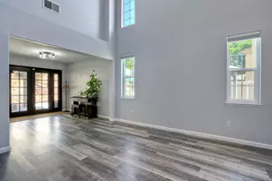 31546 Golden Lion Dr, Temecula, CA 92591 - Photo 9