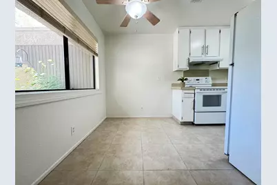 473 W Bradshaw Lane #10, Palm Springs, CA 92262 - Photo 9