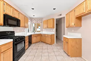 649 Big Spring Dr, Banning, CA 92220 - Photo 13