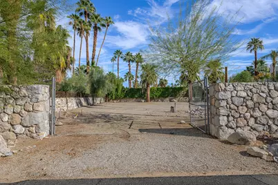 430 S Patencio Road, Palm Springs, CA 92262 - Photo 13