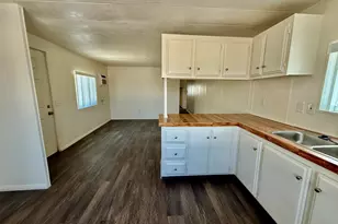17069 N Indian Canyon Dr, Palm Springs, CA 92240 - Photo 7