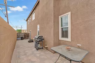 277 Bloomington Ave, Rialto, CA 92376 - Photo 33