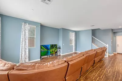 277 Bloomington Avenue #207, Rialto, CA 92376 - Photo 11