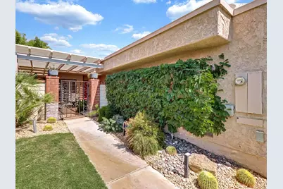 35886 Paseo Circulo W, Cathedral City, CA 92234 - Photo 3