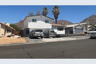 53130 Avenida Mendoza, La Quinta, CA 92253 - Photo 3