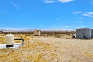 7780 Fairlane Rd, Lucerne Valley, CA 92356 - Photo 35