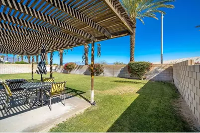 69766 Northhampton Avenue, Cathedral City, CA 92234 - Photo 17