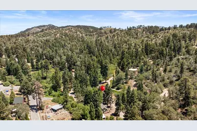 33910 Meadow Lane, Green Valley Lake, CA 92341 - Photo 3