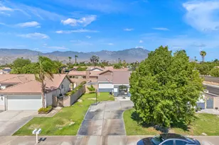 37851 Hollister Dr, Palm Desert, CA 92211 - Photo 35