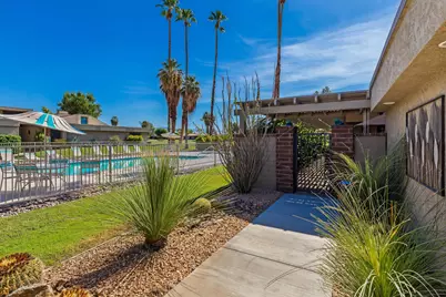 2900 Calle Loreto, Palm Springs, CA 92264 - Photo 3