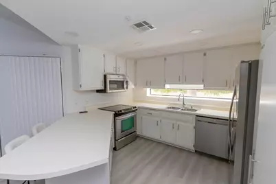 255 S Avenida Caballeros #305, Palm Springs, CA 92262 - Photo 13