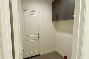 9675 Valencia Dr, Desert Hot Springs, CA 92240 - Photo 25