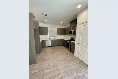 9675 Valencia Drive, Desert Hot Springs, CA 92240 - Photo 7
