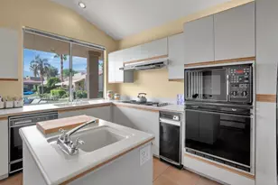9 Lakeshore Dr, Rancho Mirage, CA 92270 - Photo 19