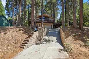 31306 Circle View Dr, Running Springs, CA 92382 - Photo 3