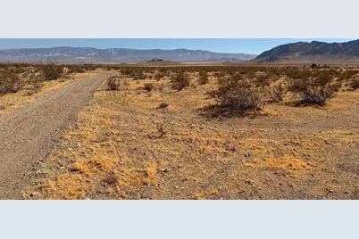 31 Brucite Street, Lucerne Valley, CA 92356 - Photo 7