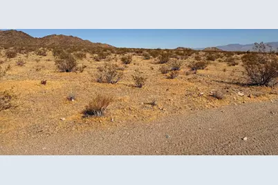 31 Brucite Street, Lucerne Valley, CA 92356 - Photo 3