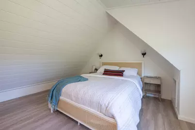 927 W Fairway Boulevard, Big Bear City, CA 92314 - Photo 15