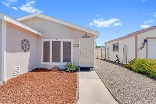 127 Hester Dr, Cathedral City, CA 92234 - Photo 3