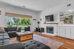 230 Desert Falls Dr E, Palm Desert, CA 92211 - Photo 5