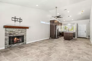 29815 Avenida Maravilla, Cathedral City, CA 92234 - Photo 9