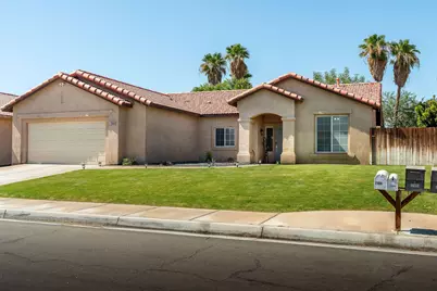 72466 Julia Way, Thousand Palms, CA 92276 - Photo 3