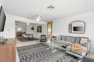 394 W Bon Air Dr, Palm Springs, CA 92262 - Photo 5