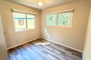 25950 Lilac Dr, Idyllwild, CA 92549 - Photo 17