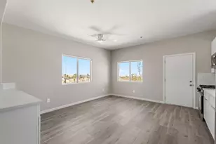 58137 Sun Mesa Dr, Yucca Valley, CA 92284 - Photo 9