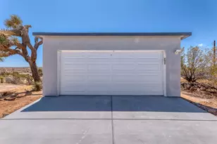 58137 Sun Mesa Dr, Yucca Valley, CA 92284 - Photo 19