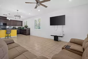 11884 E Crescent St, Desert Hot Springs, CA 92240 - Photo 15