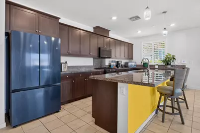 11884 E Crescent Street, Desert Hot Springs, CA 92240 - Photo 7