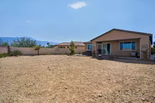 11884 E Crescent St, Desert Hot Springs, CA 92240 - Photo 21