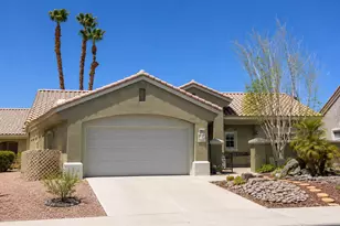 38563 Bent Palm Dr, Palm Desert, CA 92211 - Photo 1