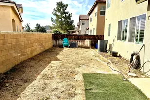 1332 Veronica Tr, Hemet, CA 92545 - Photo 9