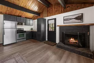 712 San Bernardino Ave, Sugarloaf, CA 92386 - Photo 3