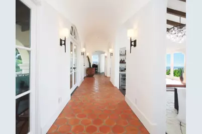 32524 Seacliff Drive, Rancho Palos Verdes, CA 90275 - Photo 11