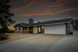 6910 Wamego Trail, Yucca Valley, CA 92284 - Photo 11